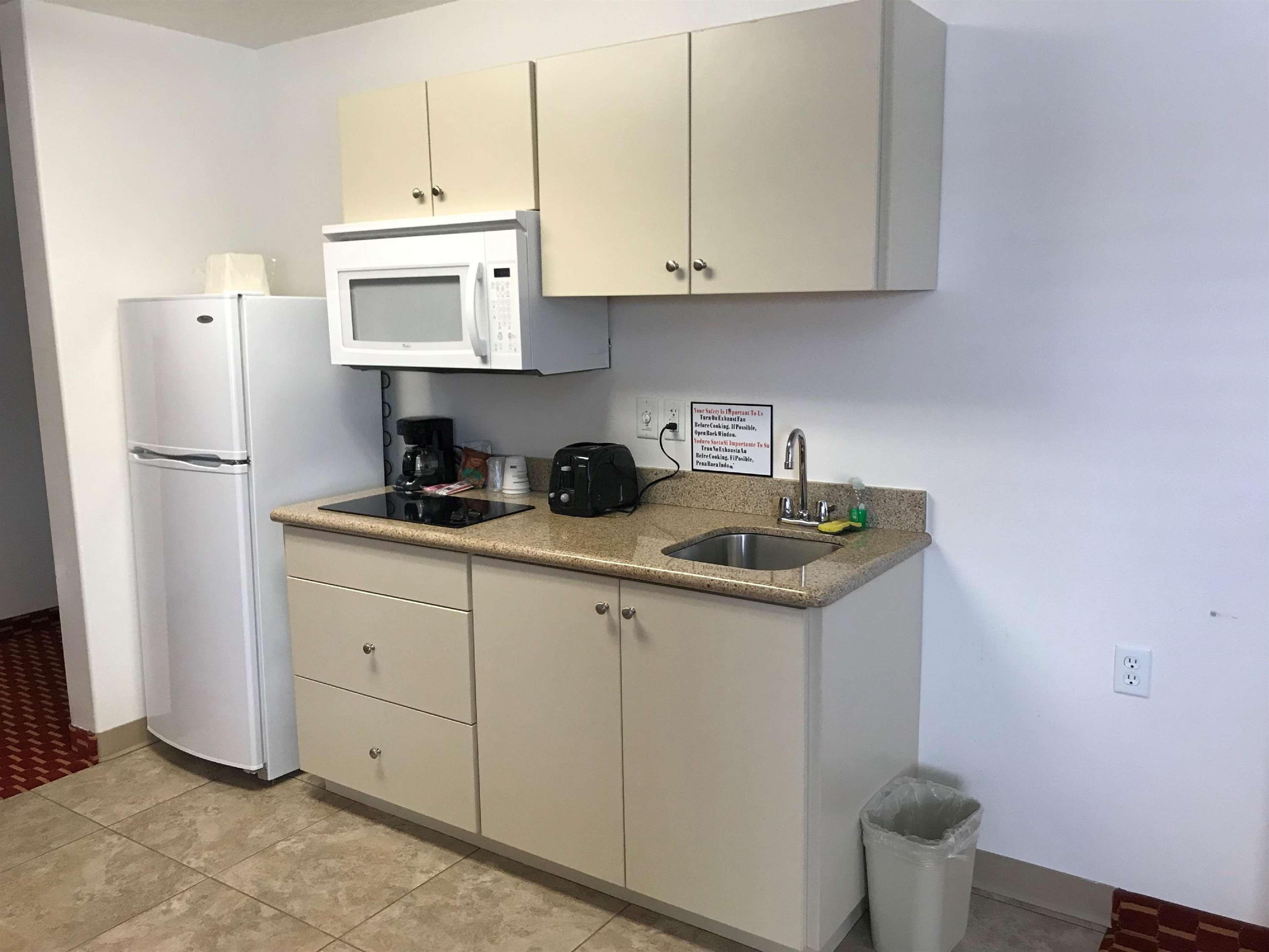 Executive Inn & Suites Extended Stay - Vernal Kültér fotó