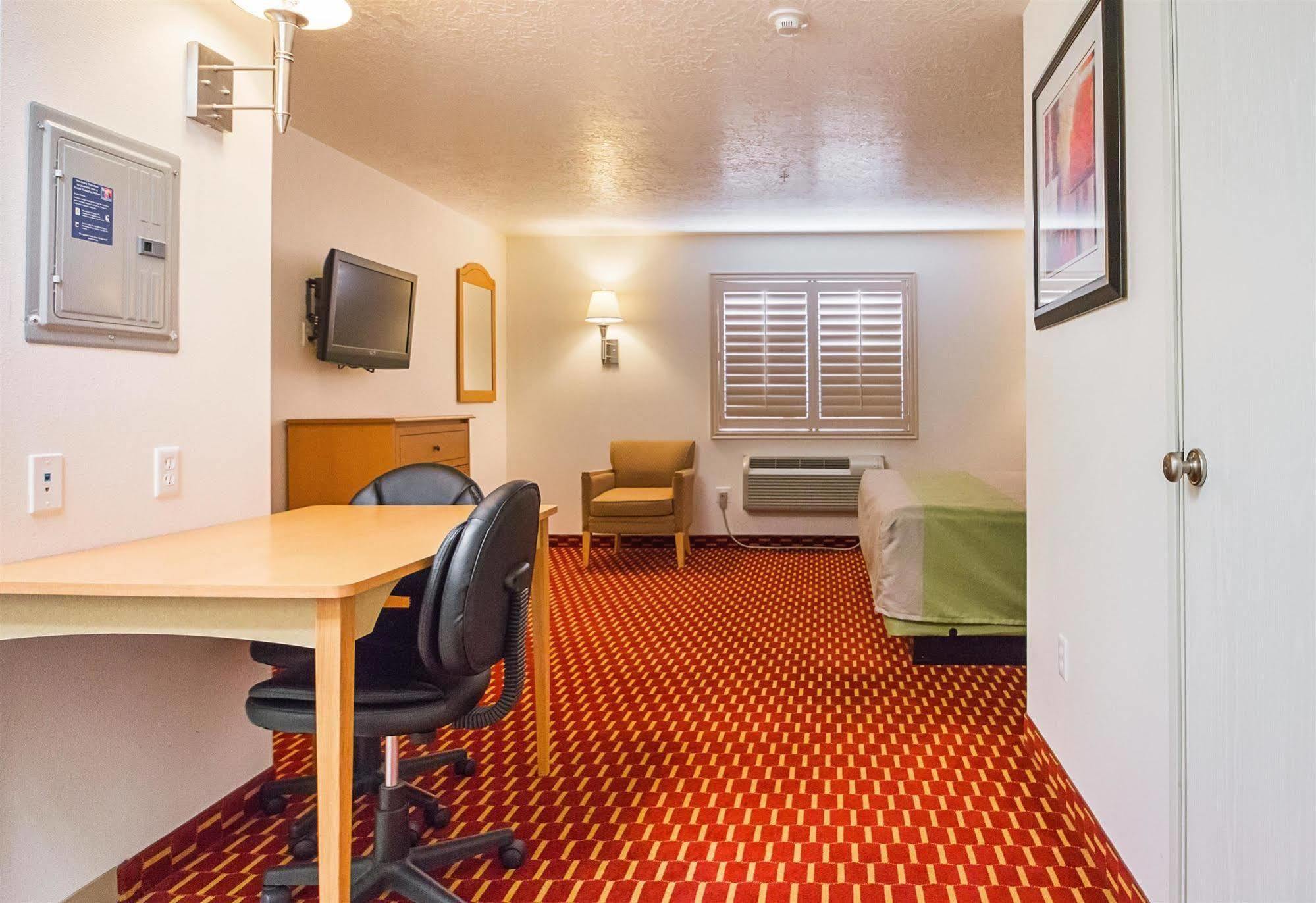 Executive Inn & Suites Extended Stay - Vernal Szoba fotó