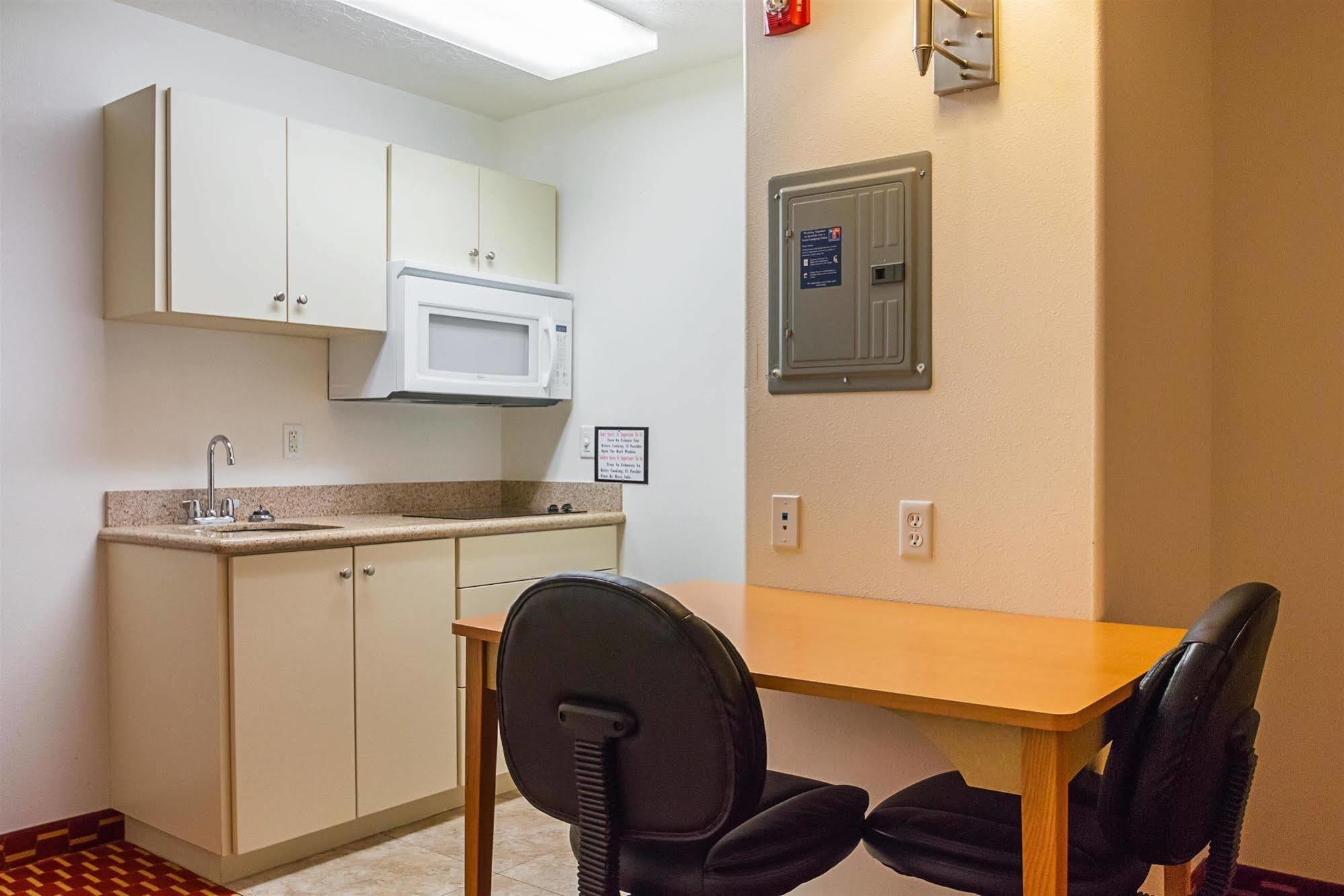 Executive Inn & Suites Extended Stay - Vernal Szoba fotó